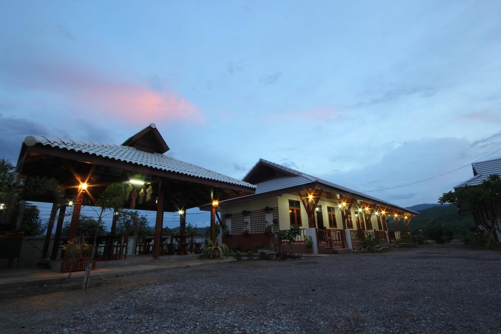 Huen Hug Hod The Resort Hot Buitenkant foto